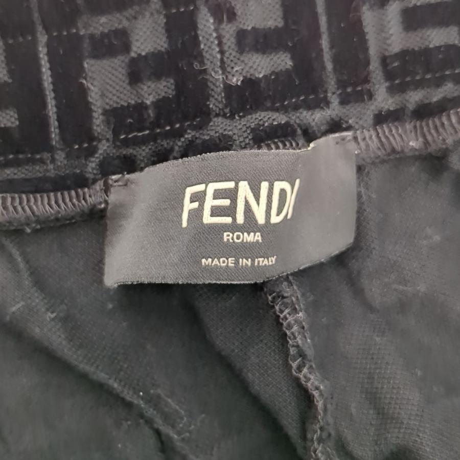 FENDI フェンディ ショートパンツ ブラック SIZE 48 FENDI FENDI フェンディ ショートパンツ ブラック SIZE 48 FENDI
