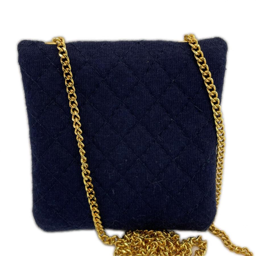 シャネル マトラッセ 携帯 バッグ ショルダー 新品未使用 ノベルティ CHANEL（シャネル） 美品 ショルダー付 携帯ポーチ ノベルティ
