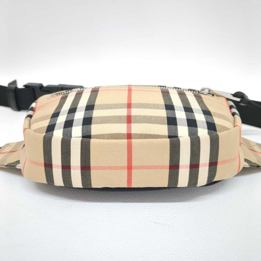 BURBERRY 美品 バーバリー ボディバッグ ウェストバッグ ノバ BURBERRY 美品 バーバリー ボディバッグ ウェストバッグ ノバ