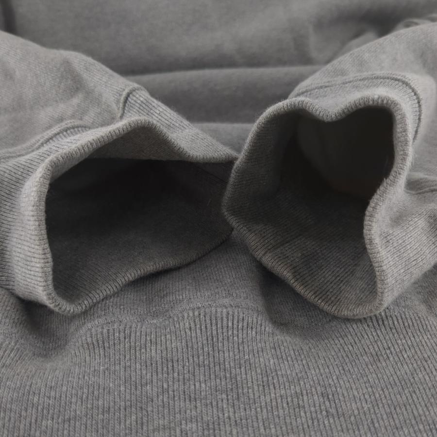 VETEMENTS ヴェトモン プルオーバーパーカー サイズ M グレー VETEMENTS ヴェトモン プルオーバーパーカー サイズ M グレー