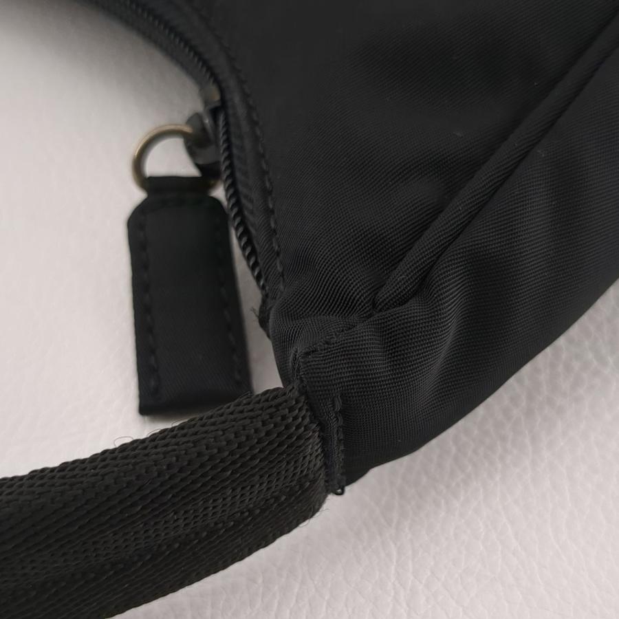 PRADA プラダ ハンドバッグ ナイロン ホーボー ブラック PRADA プラダ ハンドバッグ ナイロン ホーボー ブラック