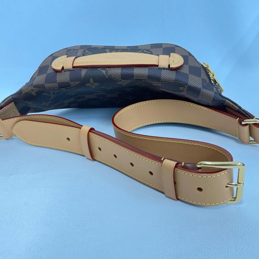LOUIS VUITTON（ルイ・ヴィトン） 美品 ボディーバッグ RFID ラッシュ