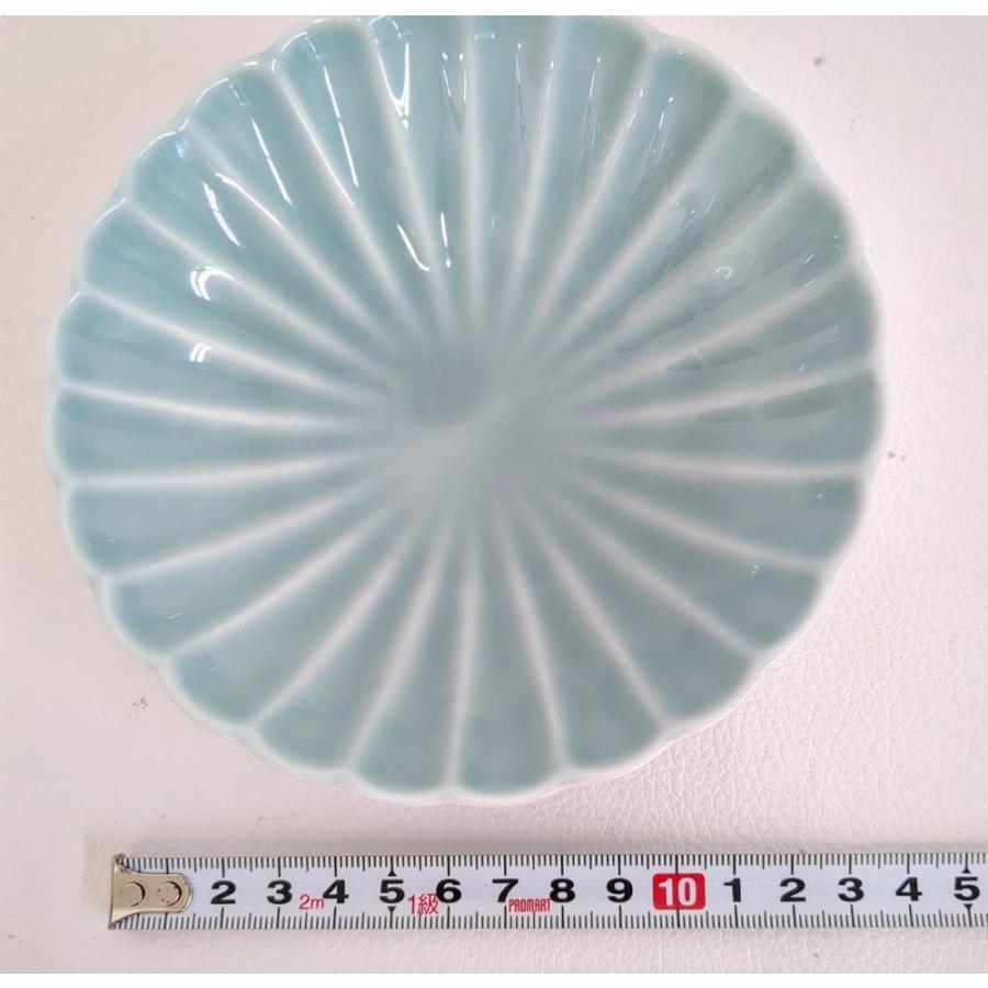深川製磁 青磁 小付揃 菊割小鉢 5客 直径約13cm 有田焼 2240 深川製磁 青磁 小付揃 菊割小鉢 5客 直径約13cm 有田焼 2240