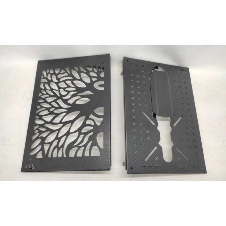 中古良品】 BLACK DESIGN ハレテーブル ツリー柄&BXプレート付 中古良品】 BLACK DESIGN ハレテーブル ツリー柄&BXプレート付