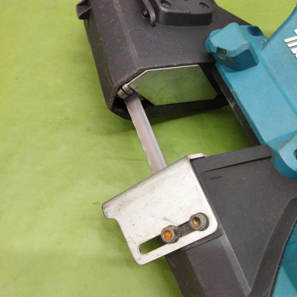 マキタ 充電式ポータブルバンドソー PB181DZ 18V 本体のみ MAKITA