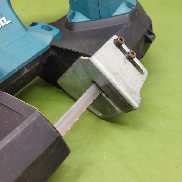 マキタ 充電式ポータブルバンドソー PB181DZ 18V 本体のみ MAKITA