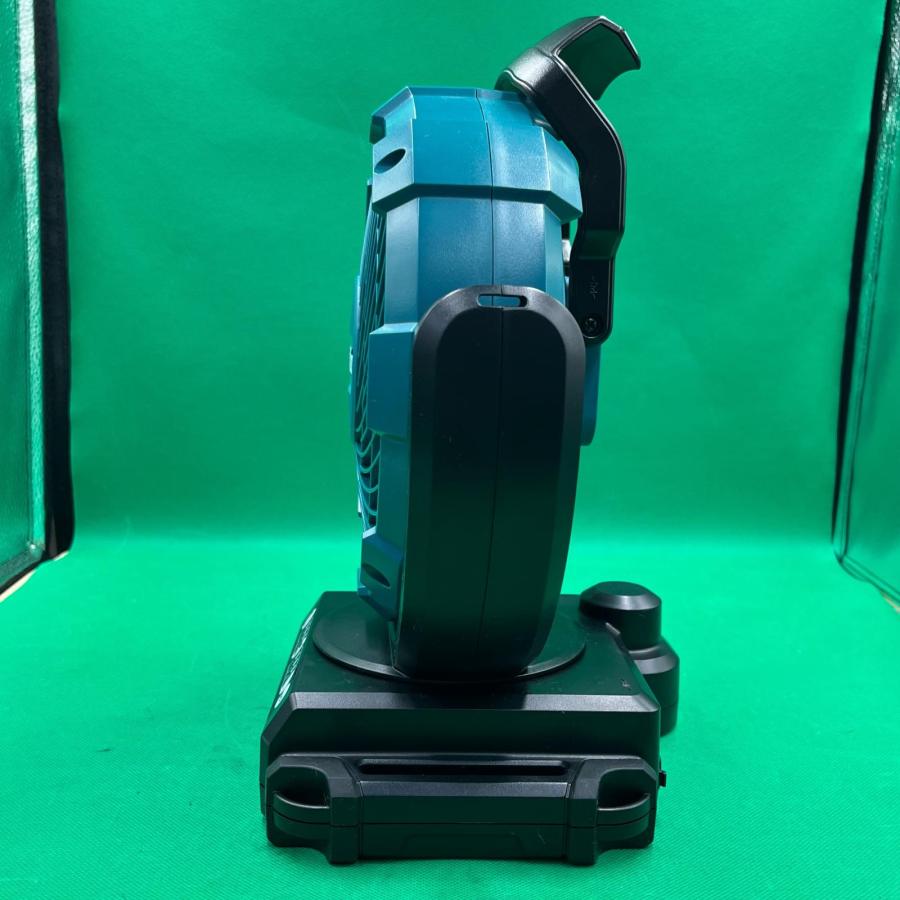 未使用品 makita マキタ 充電式ファン CF101DZ 本体のみ 10.8V ◇2012