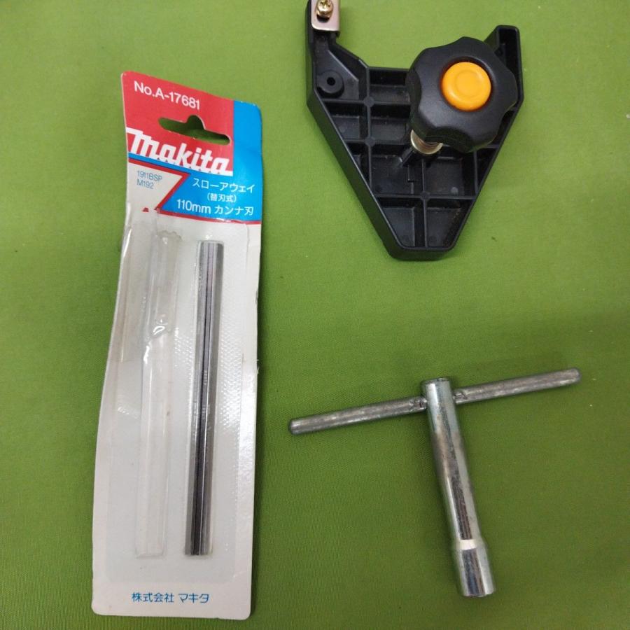 マキタ makita 110mm 電動カンナ M192 替刃付 電動 工具 ◇3116 マキタ makita 110mm 電動カンナ M192 替刃付 電動 工具 ◇3116