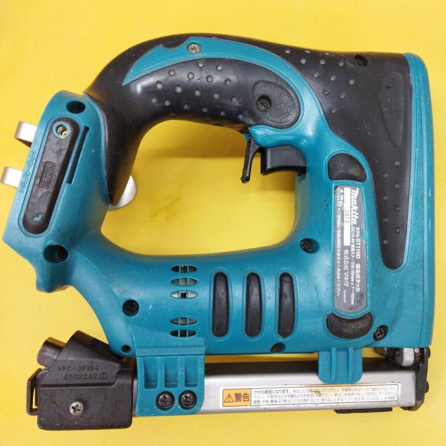 マキタ マキタ 充電式タッカー ST110D 14．4V 本体のみ MAKITA 