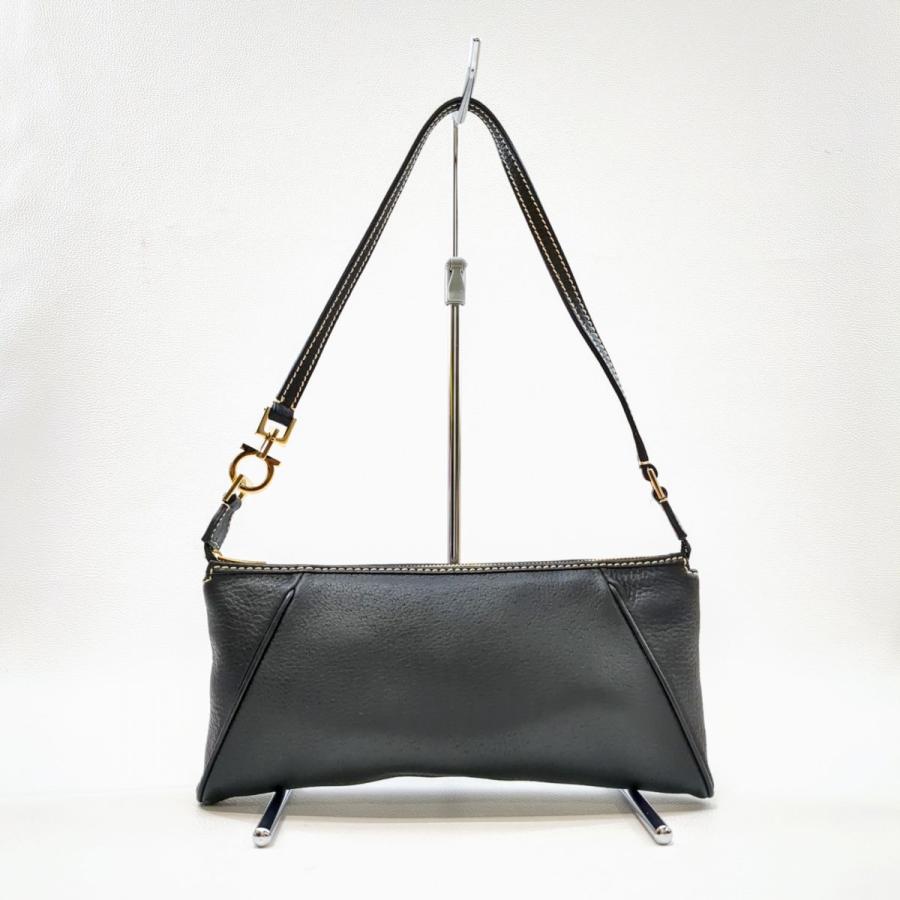 Salvatore Ferragamo フェラガモ ワンショルダーバッグ ブラック 美品 