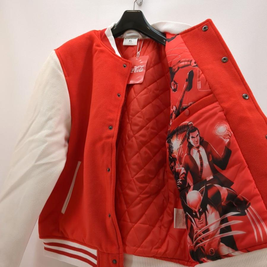 コカ・コーラ 未使用品 コカ コーラ スタジャン MARVEL SIZE XL コカ・コーラ 未使用品 コカ コーラ スタジャン MARVEL SIZE XL