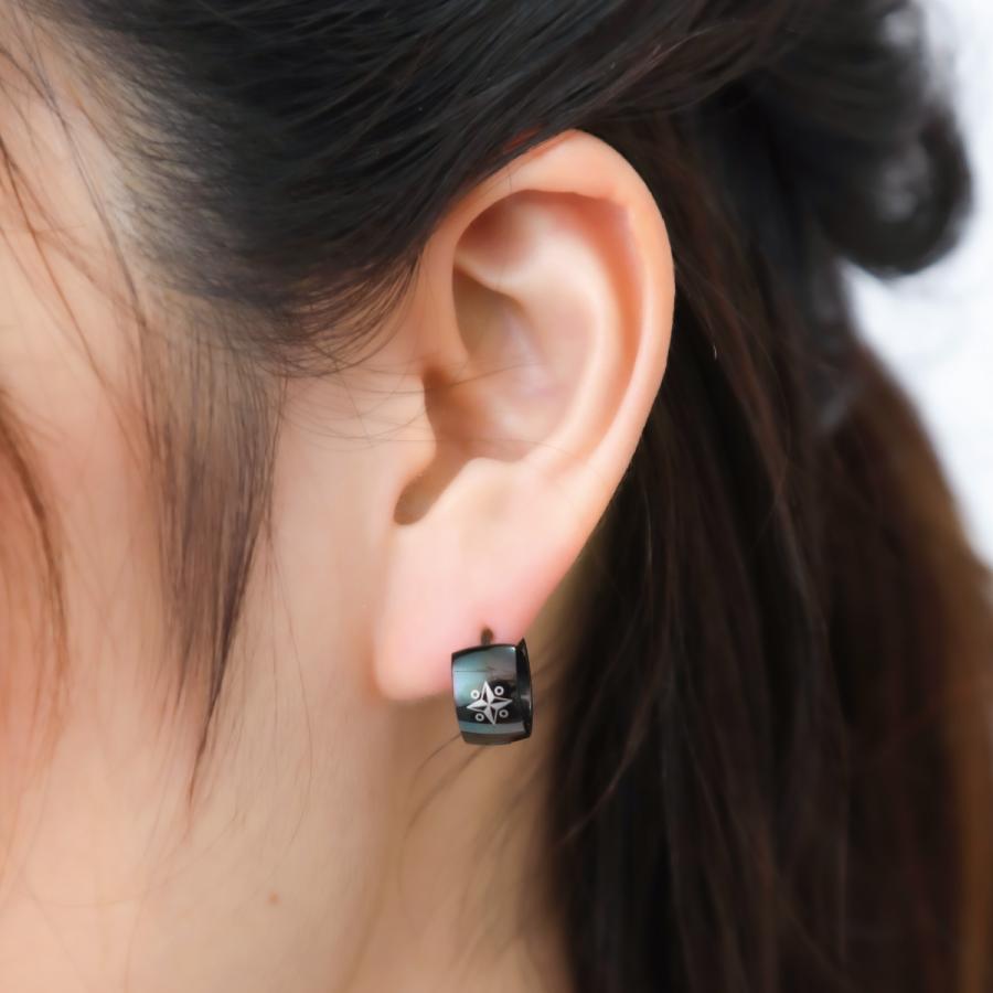ピアス レディース メンズ サージカルステンレス製 黒 ブラック