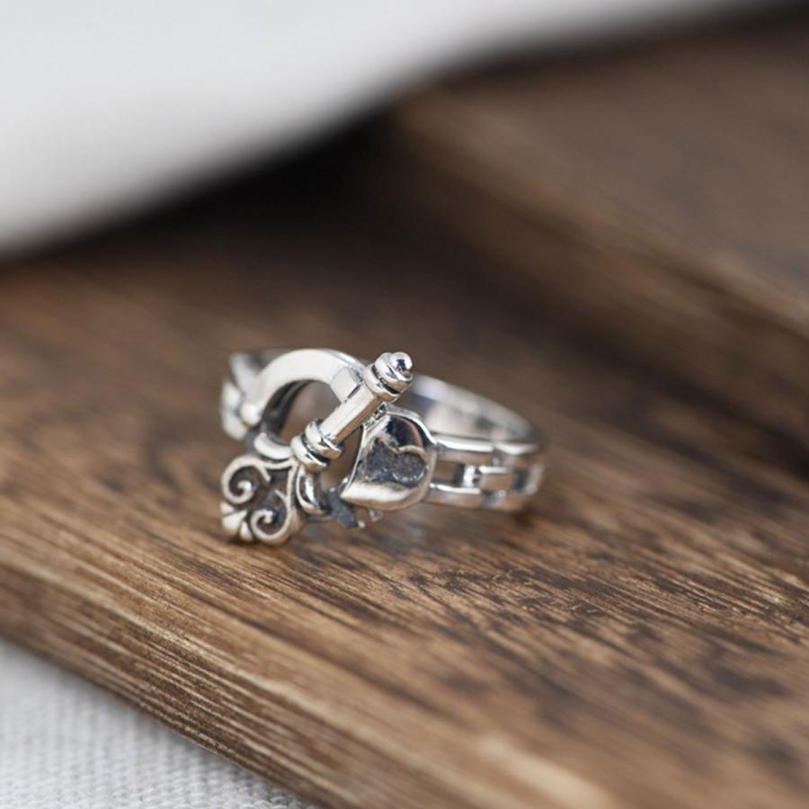 リング シルバー925製 スターリングシルバー 鍵 錠 キーモチーフ 個性