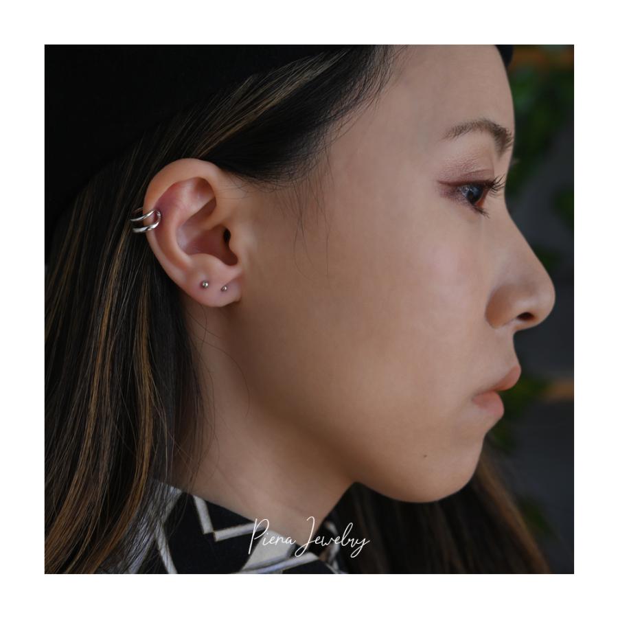 プラチナ900 2.5mmボールピアス Pt900 シルバー 丸玉 シリコン