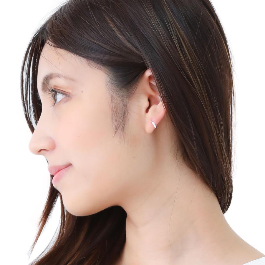ピアス K10WG ホワイトゴールド 羽根 フェザー 小さめ 小ぶり 目立たない シンプル 日本製 爆買の画像