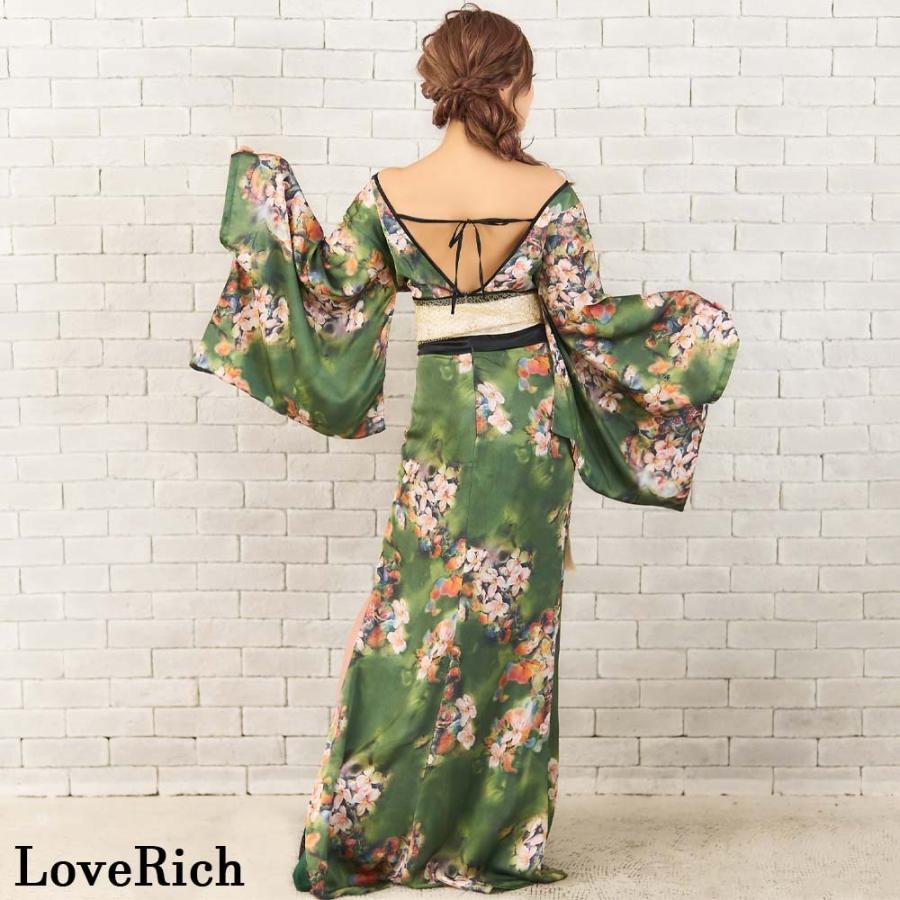 小花柄が女性らしい 肩にはリボンのVネック イブニングドレス 小花柄が女性らしい 肩にはリボンのVネック イブニングドレス