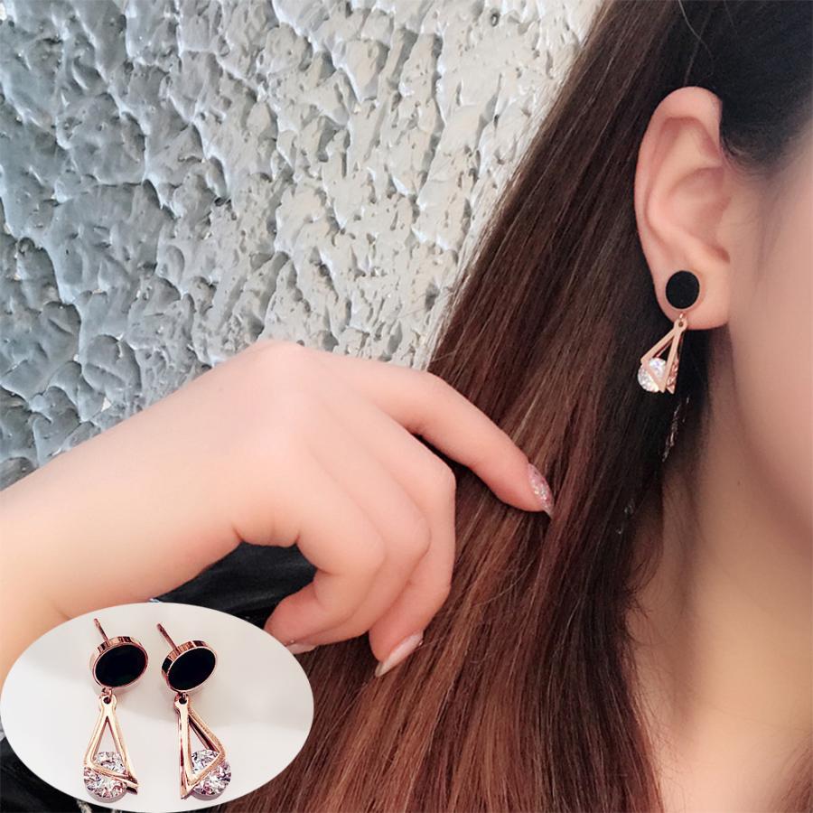 ピアス レディース 春夏秋冬 丸と三角形 メタルライン スタッド ラインストーン 黒 Ns 81bysp 013 アクセサリーショップ Piena 通販 Yahoo ショッピング