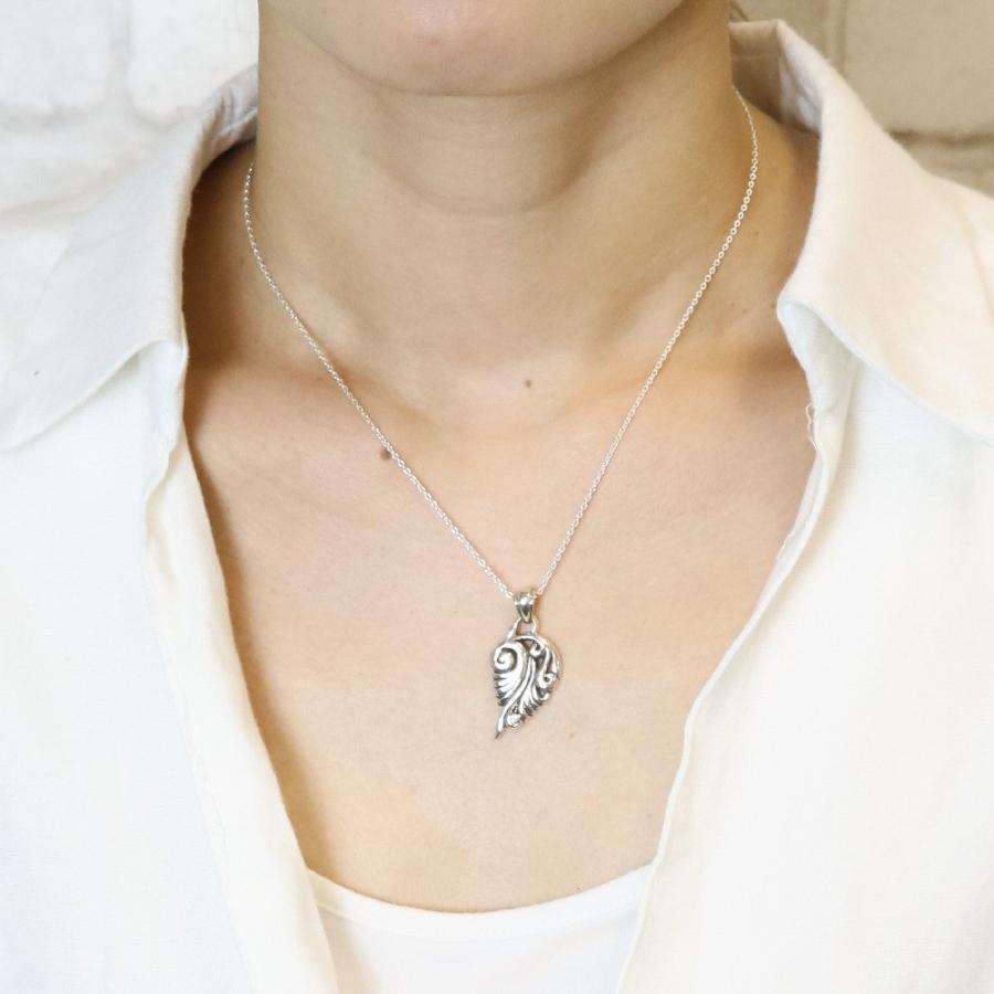 シルバー925製 ウイングモチーフのペアネックレス 燻し加工 ハート シルバーアクセサリー ジルコニア ユニセックス メンズ レディース 爆買の画像