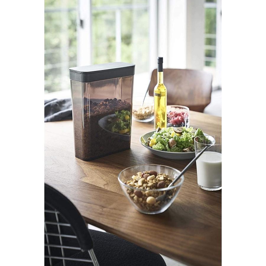 ドライフードストッカー シリアル入れ コーンフレーク入れ 保存容器 スライド式開閉 透明 ホワイト ブラック テーブル収納 Ya アクセサリーショップ Piena 通販 Yahoo ショッピング