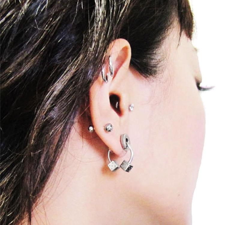 ボディピアス ダイスボールサーキュラーバーベル 18g 16g 14g ボディーピアス サイコロ Bldi Circular ピアス専門店ピアッシングナナ 通販 Yahoo ショッピング