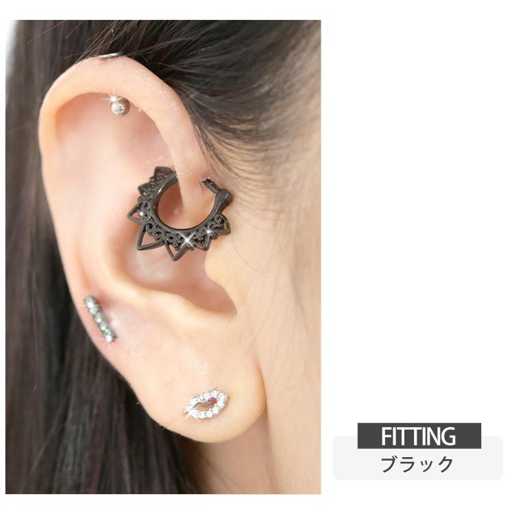 ボディピアス ハート 16G 軟骨 カチッと装着 可愛い ハートレース 