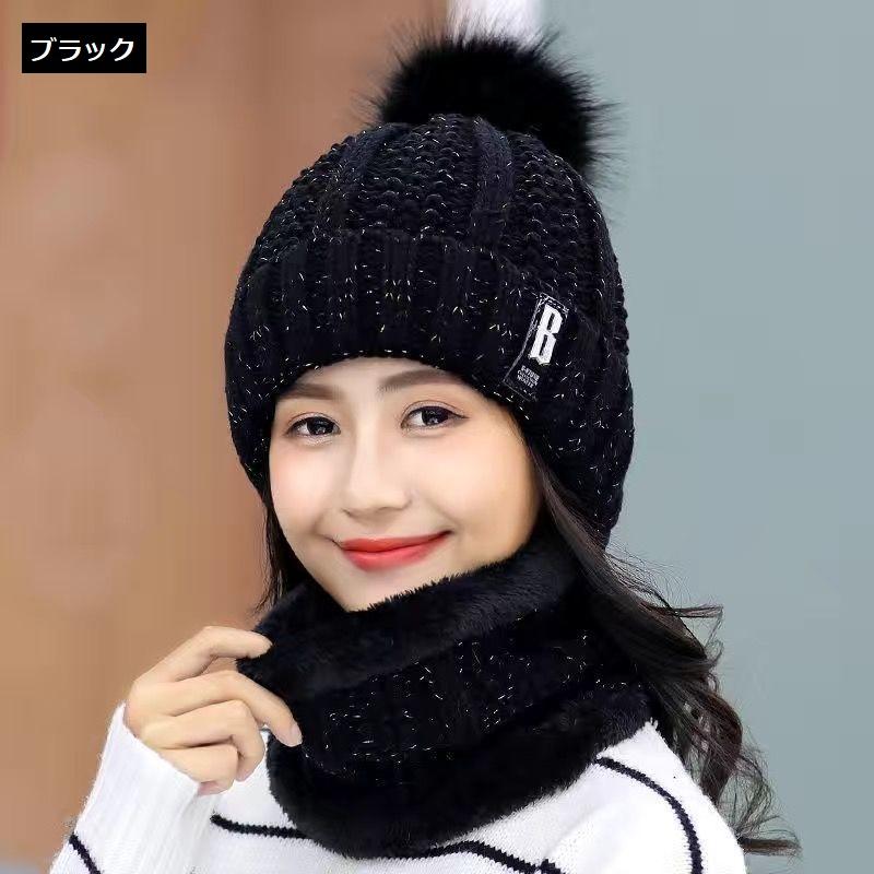 パーリーゲイツ♪黒いリブ編みニット帽 ファー付きポンポン ♪タグ付き パーリーゲイツ♪黒いリブ編みニット帽 ファー付きポンポン