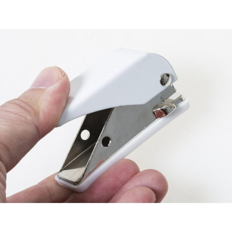 ダーツ用 アクセサリー フライト パンチ 穴開け : Piいい - 通販