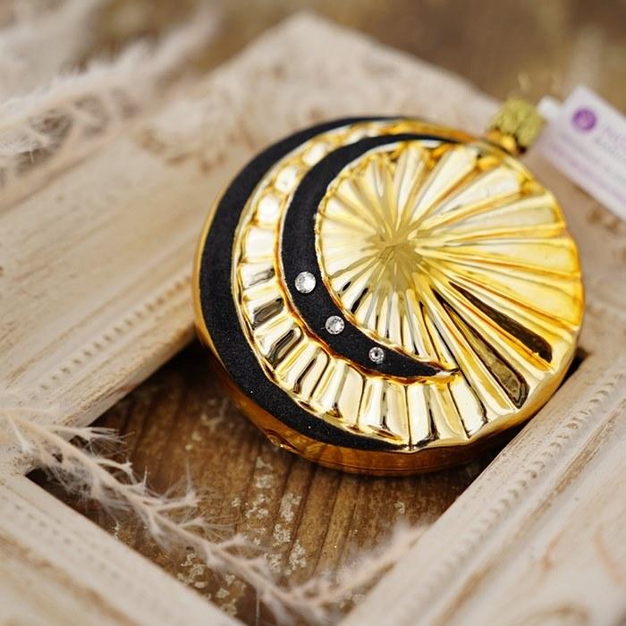 スワロフスキー エッグ ガーランド ゴールドコーティング