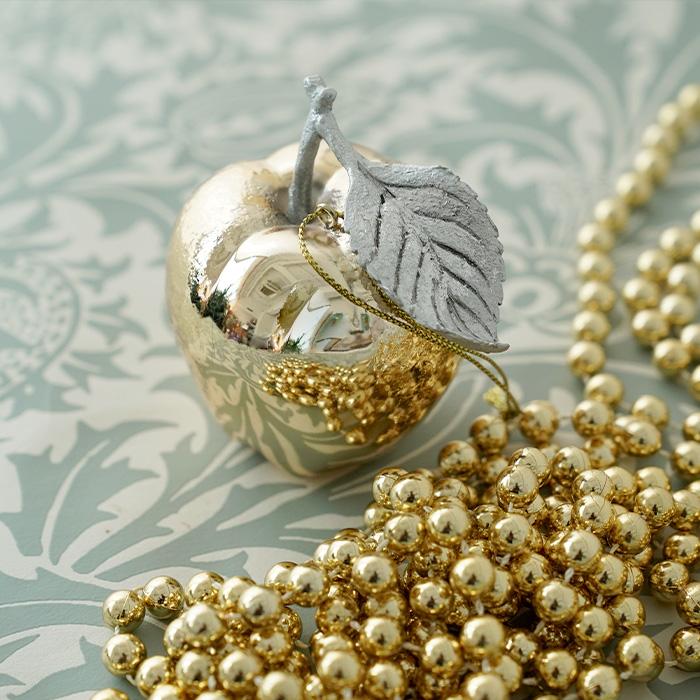 【完備品】BVLGARI チャーム ホワイト ゴールド クリスマスオーナメント 爆買 クリスマスツリー 飾り オーナメント ベルギー GOODWILL グッド