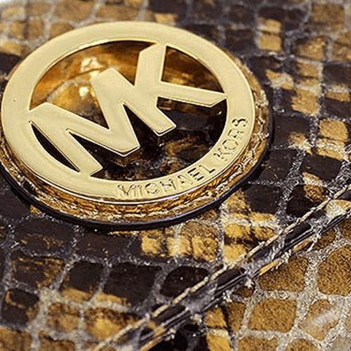 ラスト１点！！　マイケルコース　長財布　レア　パイソン MICHAEL KORSマイケルコース 長財布 レディース女性 黒パイソン柄