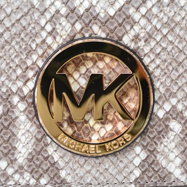 マイケルコース 長財布 MICHAEL KORS エンボスド レザー パイソン フルトン フラップ コンチネンタル スリム 長財布 ダークサンド 35S6GFTE1E｜pike-st｜04