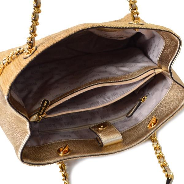 MICHAEL KORS チェーン バッグ　かごバッグ マイケル・コース「トライベッカ」バッグ、キルティングのラムレザー