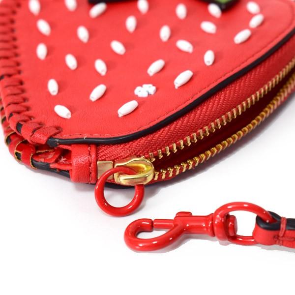 TORY BURCH（トリーバーチ） 小物 レザー ビーズ ストロベリー イチゴ 