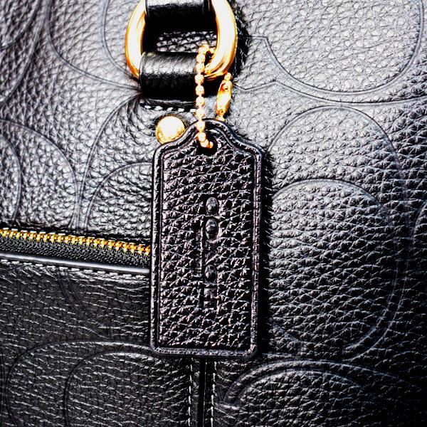 COACH（コーチ） バッグ ぺブルレザー シグネチャー 型押し