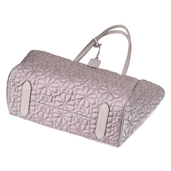 【新品未使用】kate spade 人気　鞄　キルティング kate spade NEW YORK（ケイト・スペード ニューヨーク） ケイト