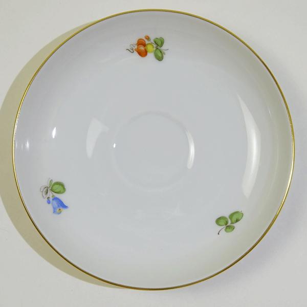 新品アウガルテン シンプルブーケ プレート19cm スイセン