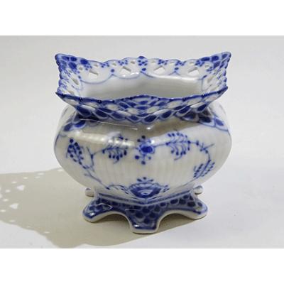 [美品] ロイヤルコペンハーゲンブルーフルーテッドフルレースシュガーポット ブルーフルーテッド フルレース コーヒーポット|ロイヤル