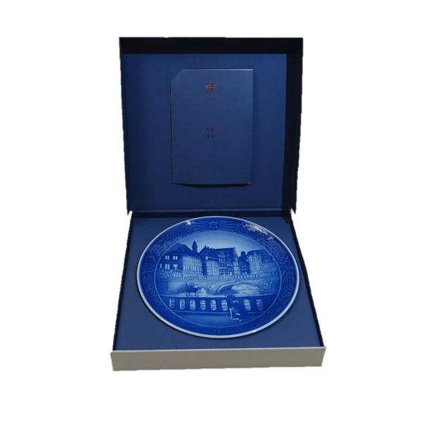 ROYAL COPENHAGEN（ロイヤルコペンハーゲン） 2026 イヤープレート