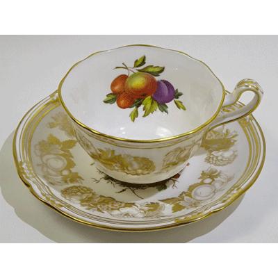 スポード ゴールデンバレー ティーカップソーサー(フルーツ柄