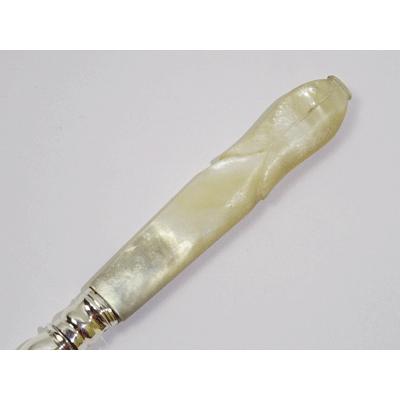 シルバーバターナイフ(16) シンプル マザーオブパール : ピナコテカ