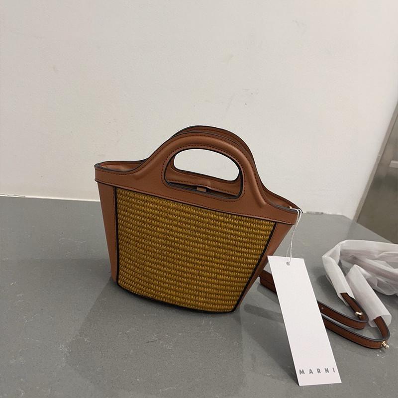 MARNI(マルニ) ブラウン TROPICALIA BAG MICRO ハンドバッグ MARNI(マルニ) ブラウン TROPICALIA BAG MICRO ハンドバッグ