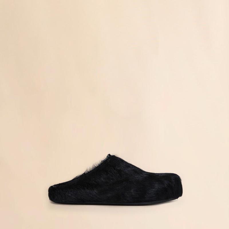 MARNI（マルニ） ブラック ロングヘアー カーフスキン スリッポン サボ