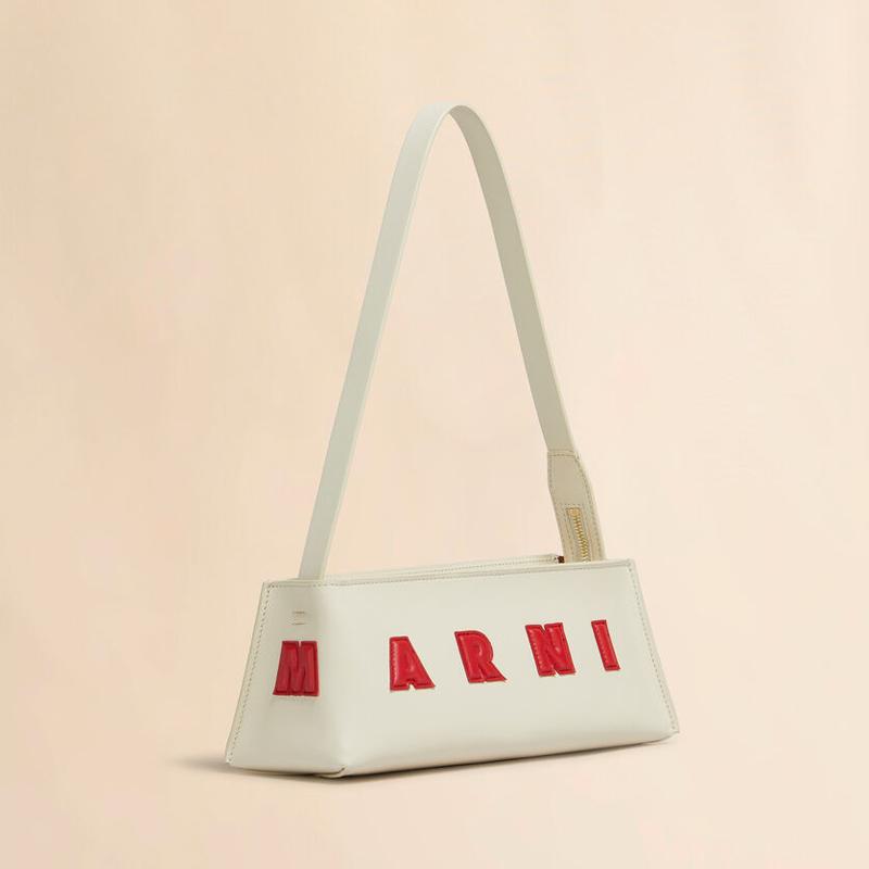 MARNI（マルニ） クリーム レザー製 Museo バゲットバッグ レザー