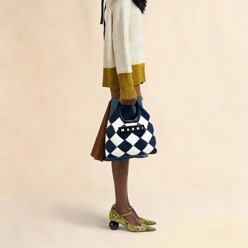 MARNI（マルニ） ホワイト マルニマーケット テックウール ミニバッグ