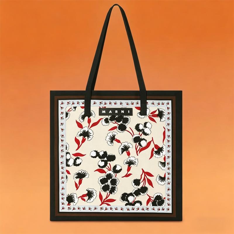 MARNI MARKET マルニカフェ限定商品 ベージュフラワー マルニ