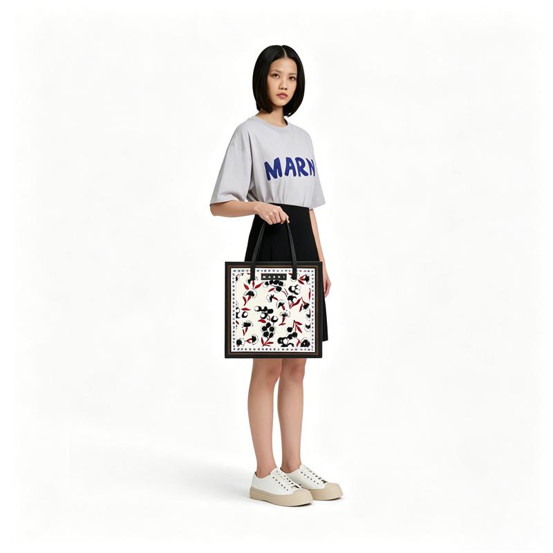 MARNI MARKET マルニカフェ限定商品 ベージュフラワー マルニ
