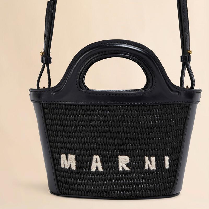MARNI（マルニ） ブラック レザー ラフィアエフェクト ファブリック製