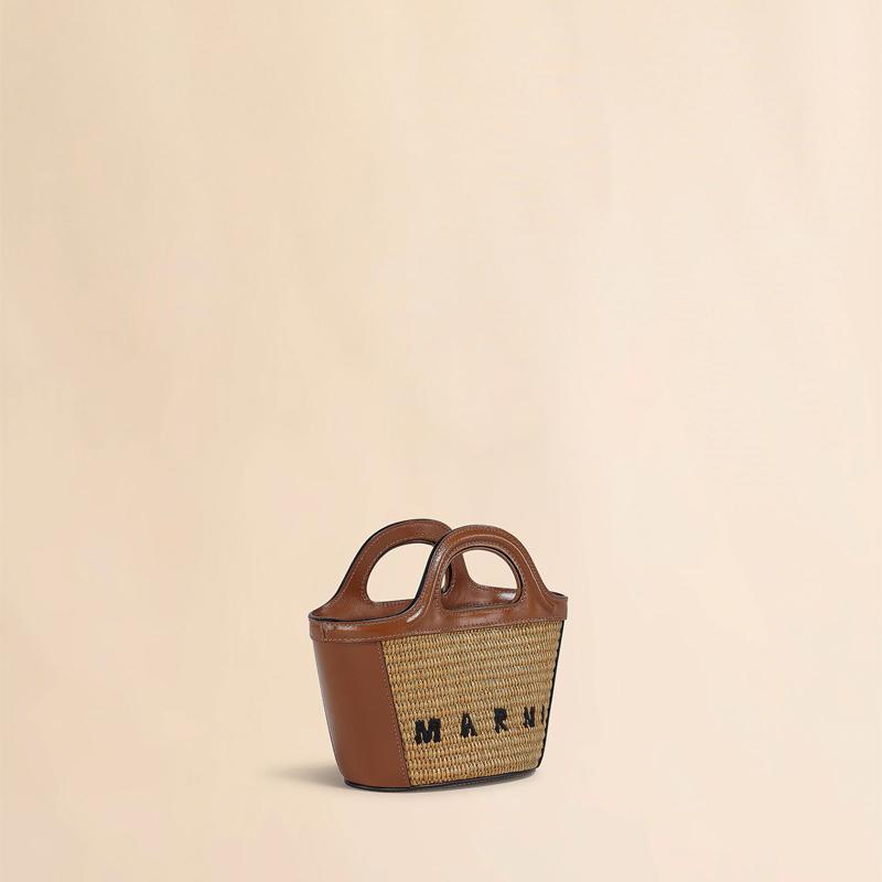 MARNI（マルニ） ブラウン レザー ラフィアエフェクト ファブリック製