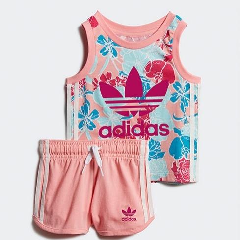 Adidas アディダス ベビー キッズ 上下セット タンクトップ ショートパンツ ピンク 女の子 D1500 Pinnaヤフーショップ 通販 Yahoo ショッピング