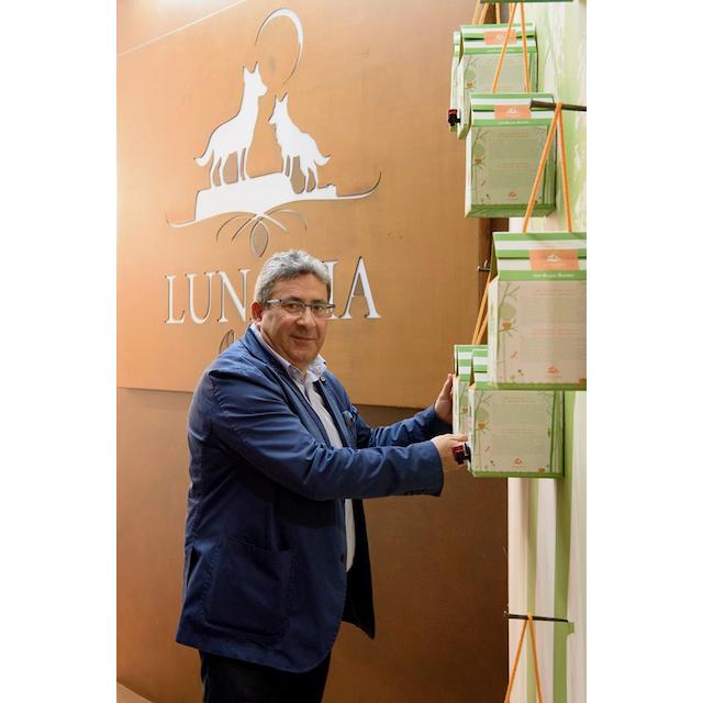 送料無料 ルナーリア モンテプルチアーノ・ダブルッツォ BOXワイン 3000ml